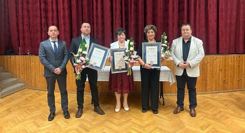 Időközi választás lesz Mosonszolnokon: egyhangú szavazással feloszlatták a képviselő-testületet