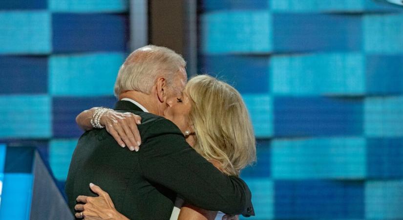 Elkezdett kitálalni Joe Biden felesége – érik az újabb botrány