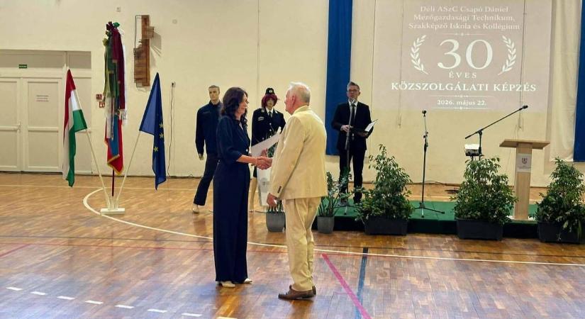 A közszolgálati képzés harminc éves jubileuma