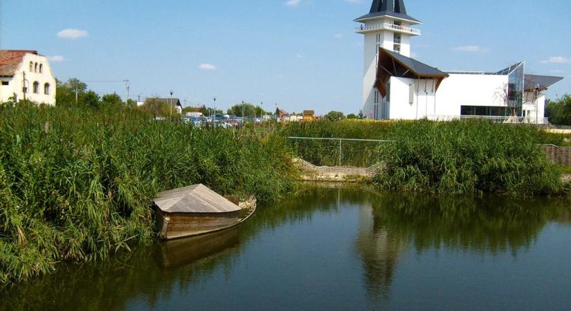 Megszűnik a magyarok egyik kedvenc szabadstrandja: tilos lesz itt fürdeni a jövőben