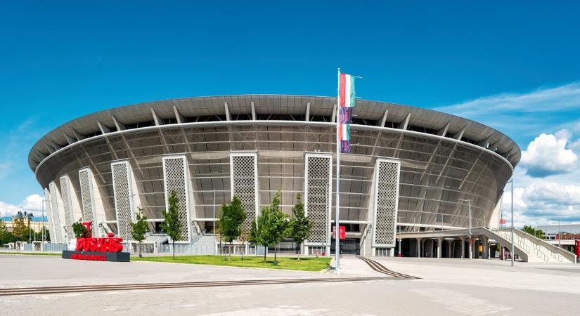 BL-döntő Budapesten: több ezer szurkoló vonul a városban – itt követheted, merre járnak