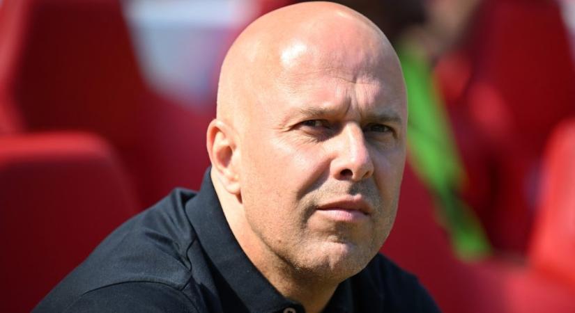 Távozik a Liverpool edzője