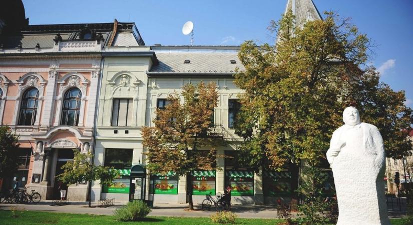 Nem hagyja, hogy besározzák édesapja emlékét Rapcsák András lánya