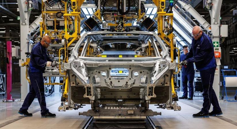 Debreceni BMW-gyár: óriási siker az iX3, hamarosan indulhat a harmadik műszak, ami megtolhatja a magyar gazdaságot is