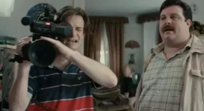 „Fiam, belőled még nagy művész lesz” – a pornócézár Kovács „Kovi” Istvánról készült sorozat egyelőre nem okoz csalódást