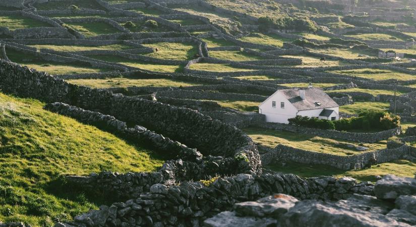 Szinte túl szép, hogy igaz legyen: több tízezer eurót is adhat egy európai ország, ha valaki oda költözik