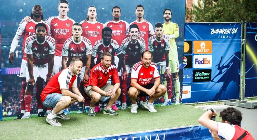 Többen vannak, de visszafogottabbak az Arsenal drukkerei