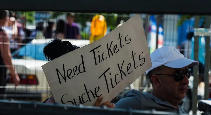 Bedurvult a feketepiac a BL-döntő előtt: elképesztő jegyárak a Puskás Arénánál
