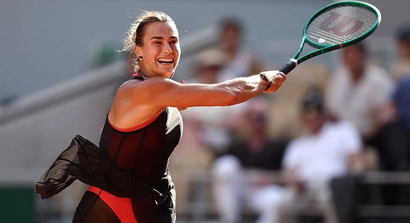 Szabalenka továbbjutott, a címvédő Gauff kiesett a Roland Garroson