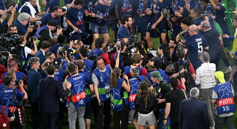 Hihetetlen felvétel került el a PSG-Arsenal BL-döntőről, csalás történt? – videó
