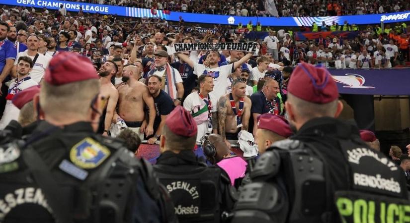 A mentők vettek kezelésbe egy PSG-szurkolót a Puskás Arénában, az angolok már a reptérre tartanak
