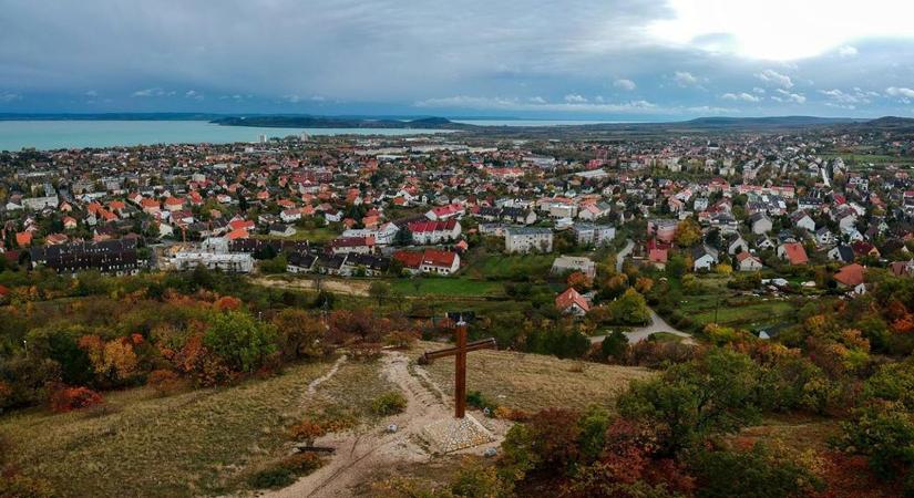 Nemzetközi díjat kapott a Balaton, Európa legjobb családbarát desztinációja lett