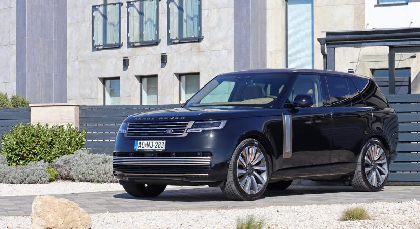 Földöntúli brit luxus bajor biturbó V8-cal fűszerezve: teszten a 615 lóerős Range Rover SV