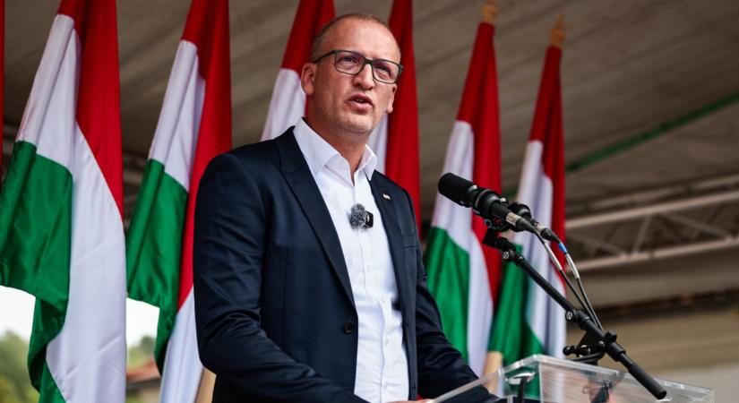 Tarr Zoltán: a forrásokat mostantól nem túlárazott presztízsberuházásokra fordítjuk