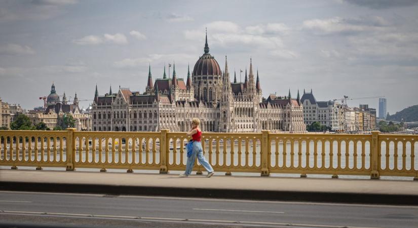Tíz éve nem voltak olyan optimisták a magyarok, mint most – európai összevetésben is kilógunk
