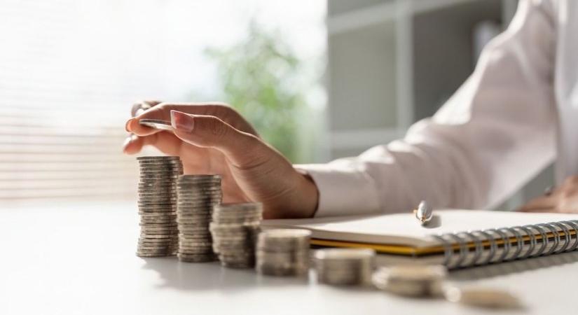 Hatalmas akciókkal csábítják a bankok az ügyfeleket, van ahol 150 ezer forint ingyenpénz is jár - mutatjuk a részleteket