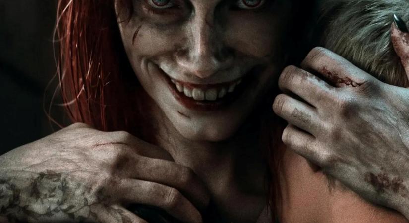 Az Evil Dead Wrath készítői egy kád vérrel jelezték, hogy véget ért a forgatás, bár ettől még sokat kell várni a horrorfilmre