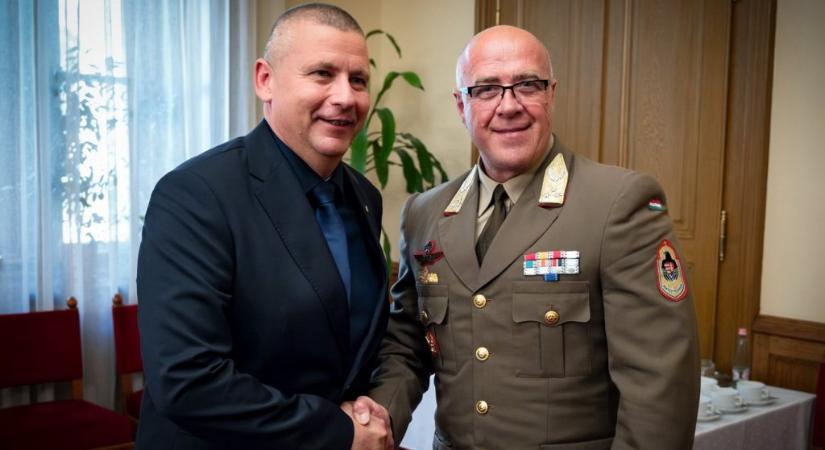Hétfőtől Böröndi Gábor helyett Sándor Zsolt vezeti a Honvéd Vezérkart
