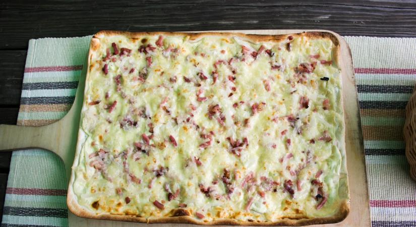 A flammekueche, az elzászi lepény, ami egyszerre pizza és mégsem az