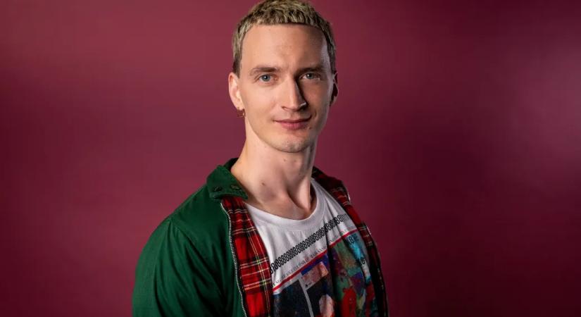 Senki sem lett még meleg attól, hogy látott melegeket – interjú Ivák Bencével