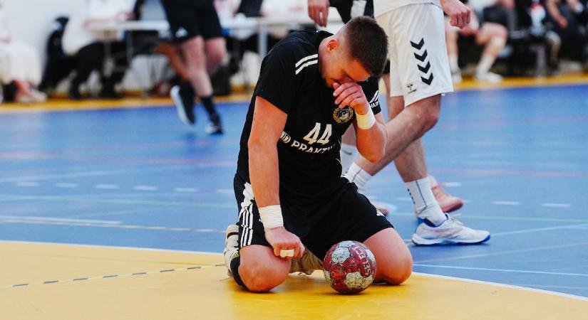 Keserű szájízzel zárták a szezont a DEAC férfi kézisei