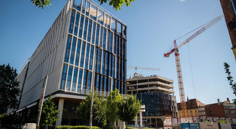 Visszatért a remény az irodapiacra: bejártuk a Váci út gigantikus ingatlanfejlesztését