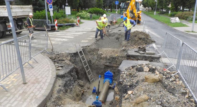 Mozgalmas időszak kezdődik: ezek a munkálatok jönnek Pécsen