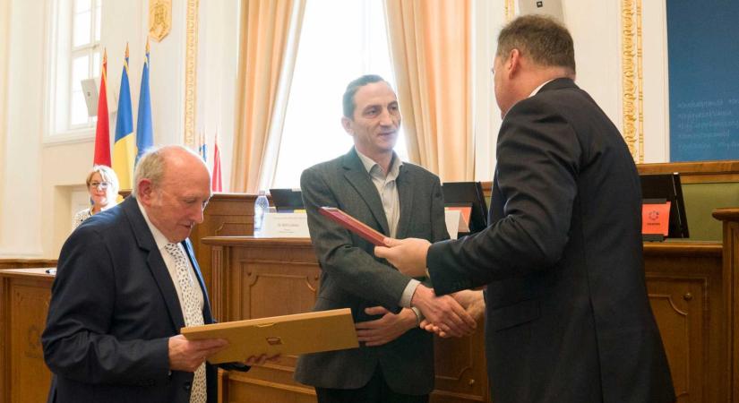 „Ott lenni a legnehezebb pillanatokban” – Lapohos-Hideg András kitüntetett főasszisztenssel beszélgettünk