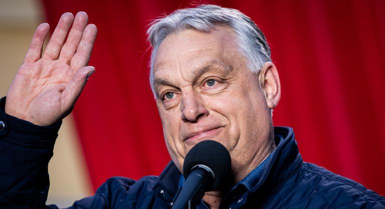 „Szeretjük Viktort, nem titok” – idén is megünnepelték Orbán Viktor születésnapját a Belvárosi Nagytemplomban