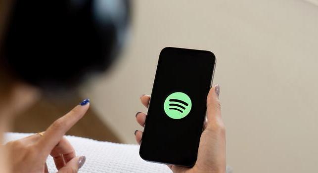 Már meg sem kell várnod a kedvenc podcasted új részét, az AI legenerálja bármikor