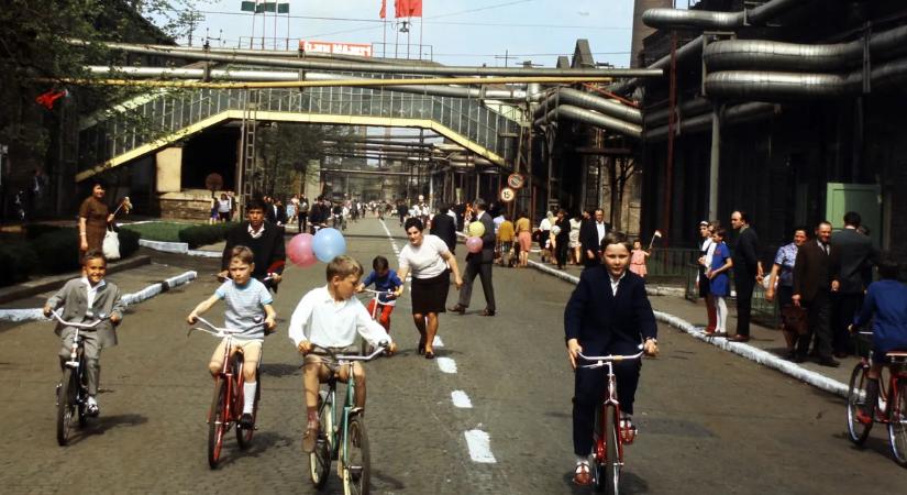 Retró galéria: te emlékszel, milyen volt régen a gyereknap?