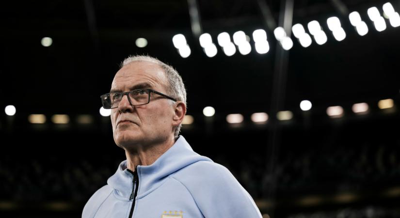 Vb 2026: nagy hiányzó az uruguayiaknál, de Bielsa kerete így is bivalyerős lett – HIVATALOS