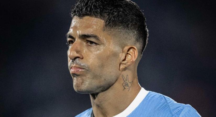 Hiába ajánlotta fel visszatérését, kimaradt a vb-keretből az uruguayi legenda