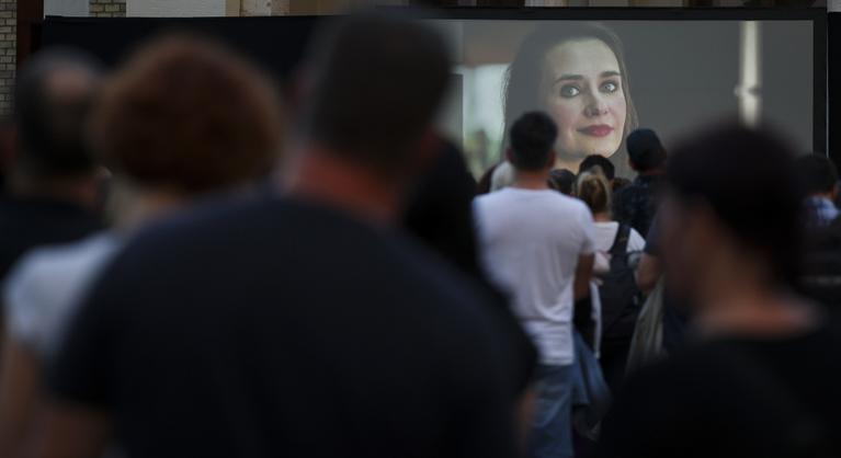Megható videóval emlékeztek meg a rajongók Tompos Kátyáról