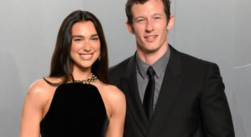 Titokban férjhez ment Dua Lipa: menyasszonyként úgy festett, mint Katalin hercegné