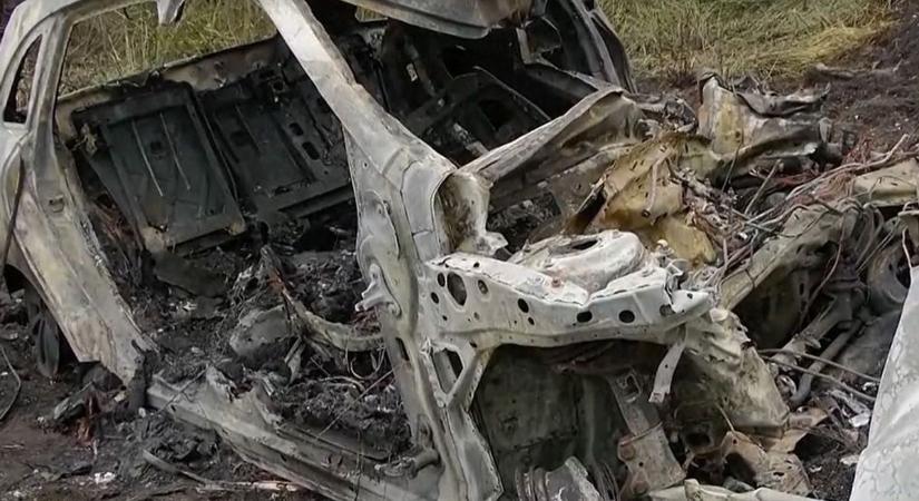 Felfoghatatlan tragédia: saját autójában égett halálra egy sofőr a 36-os főúton, újabb részletek derültek ki a szörnyű balesetről (videó)