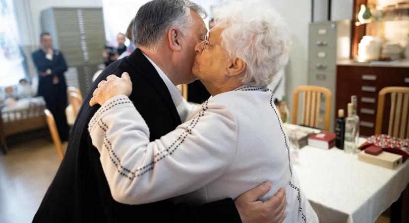 Megható fotóval üzent Orbán Viktor a születésnapján