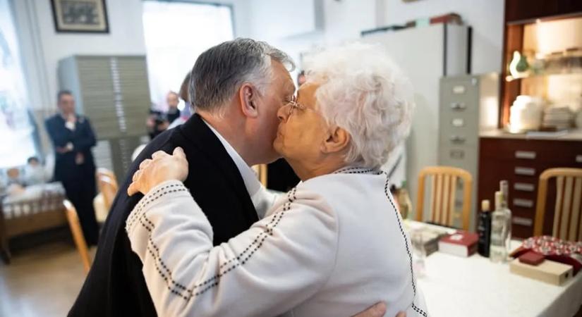 Orbán Viktor: „Köszönet érte édesanyámnak”