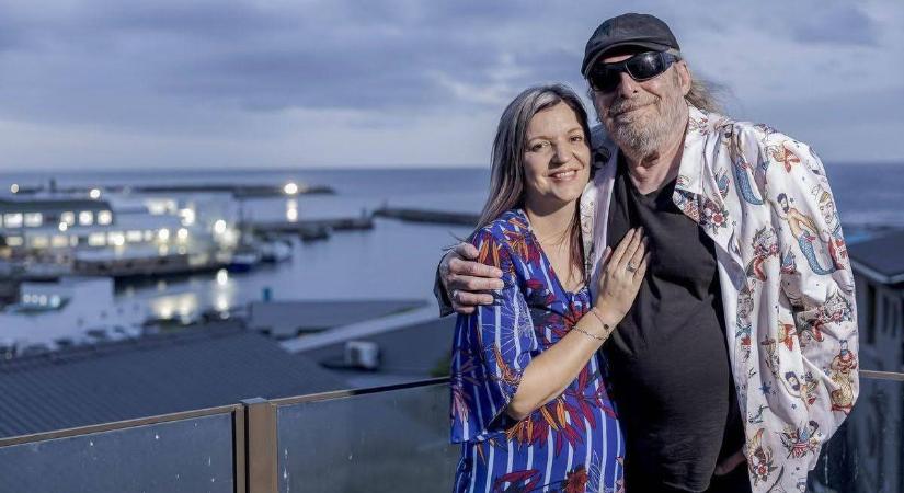 Extrém korkülönbség: a 80 éves férjnek és 41 éves feleségnek nemsokára közös gyermeke születik
