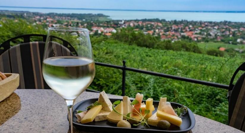 3 balatoni étterem, ahol most 8900 forintért háromfogásos menüt kapunk