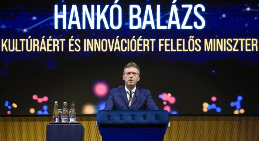 NKA-botrány: Hankóék 400 milliónyi kulturális pénzt lapátoltak egyetlen megye fideszes egyesületeihez