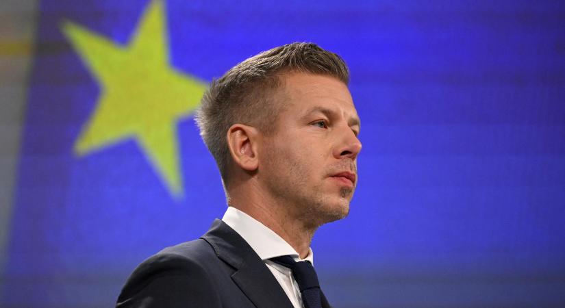 Magyar Péter elment a Sándor-palotába beszélni Sulyok Tamással