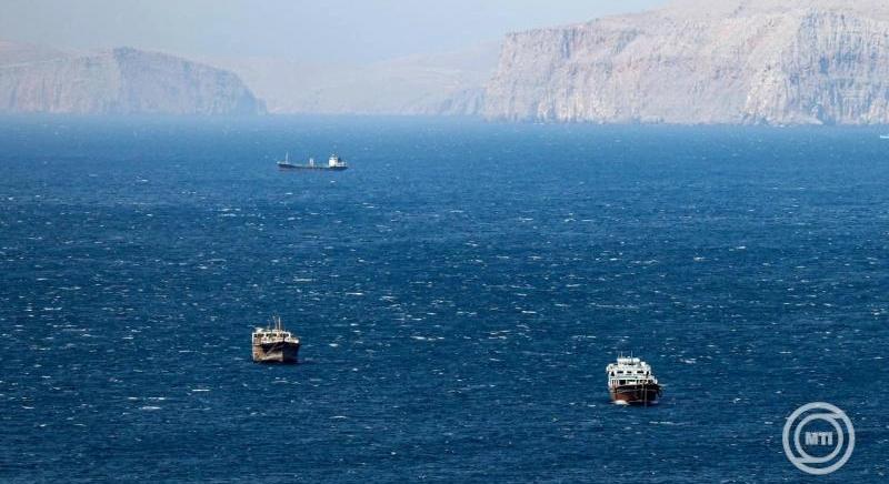 Washington akkor tekinti lezártnak a konfliktust, ha szabaddá válik a Hormuzi-szoros és Irán lemond az atomfegyverről