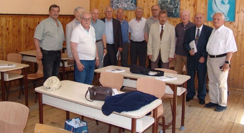60. éves érettségi találkozóját ünnepelték a győri Jedlikesek - fotók