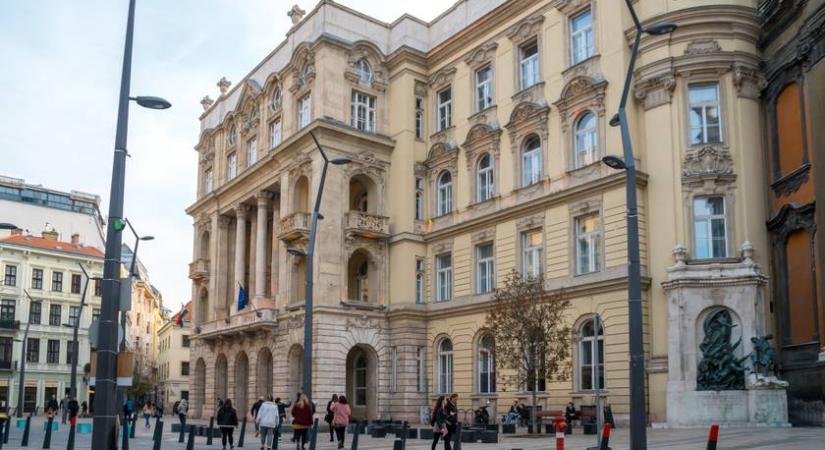 Ez az egyik legmenőbb szökőkút Budapesten: nem véletlenül imádják sokan