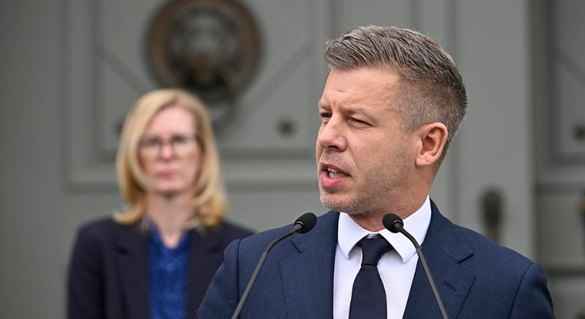 Magyar Péter őrjöngött, rendőrrel fenyegetőzött