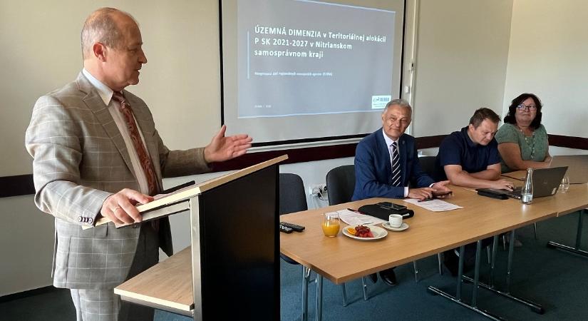 Párkányban tanácskoztak a regionális fejlesztési ügynökségek képviselői