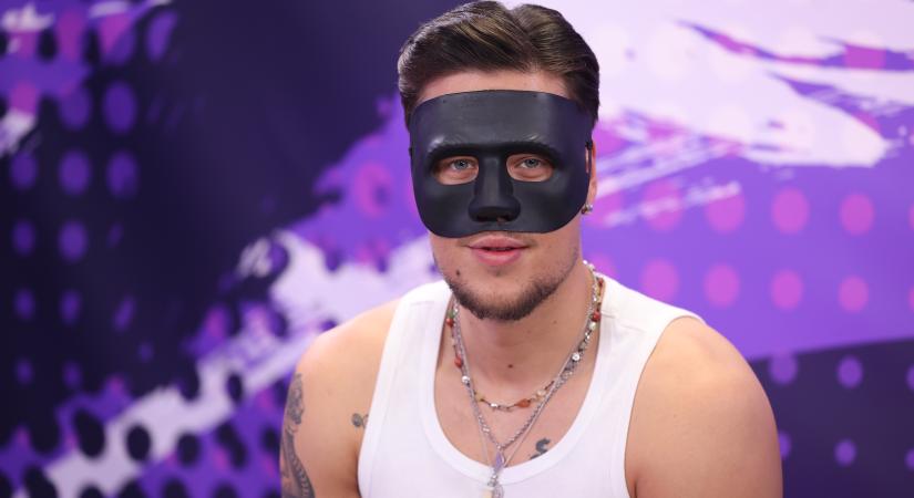 „Mint egy főnixmadár, a hamvaimból születtem újjá” – Drámai vallomást tett T. Danny a Megasztár forgatásán
