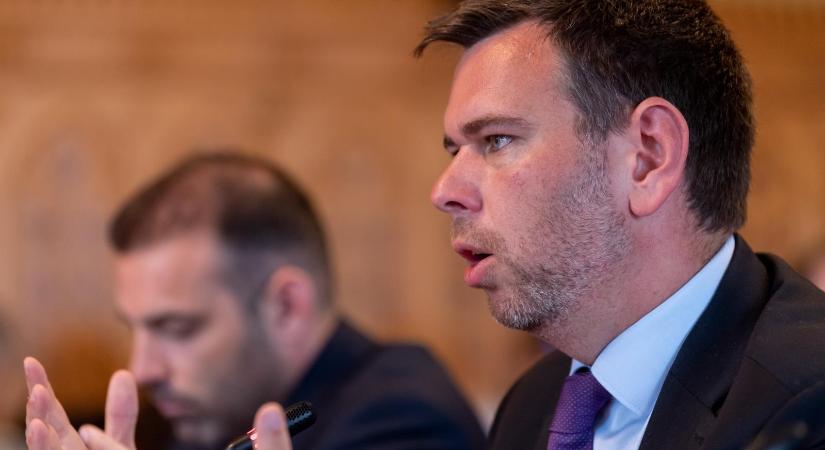 Vitézy Dávid bejelentette, július 1-től változik a budapesti és agglomerációs éjszakai közlekedés
