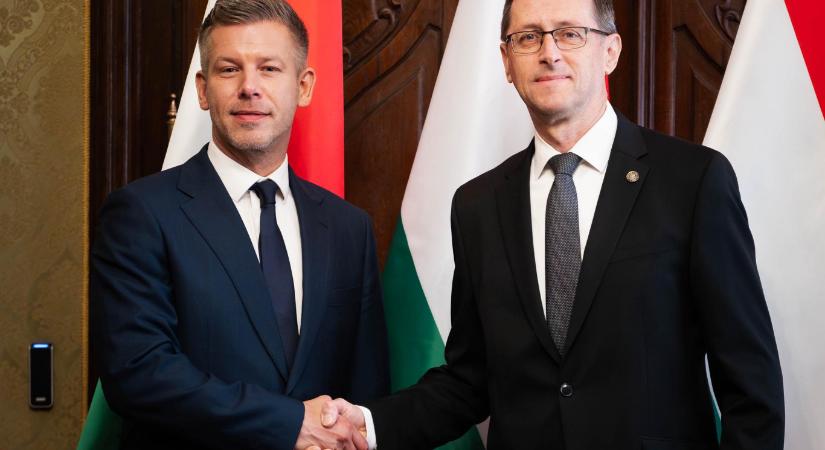 Magyar Péter Varga Mihállyal tárgyalt a kormány és a jegybank együttműködéséről